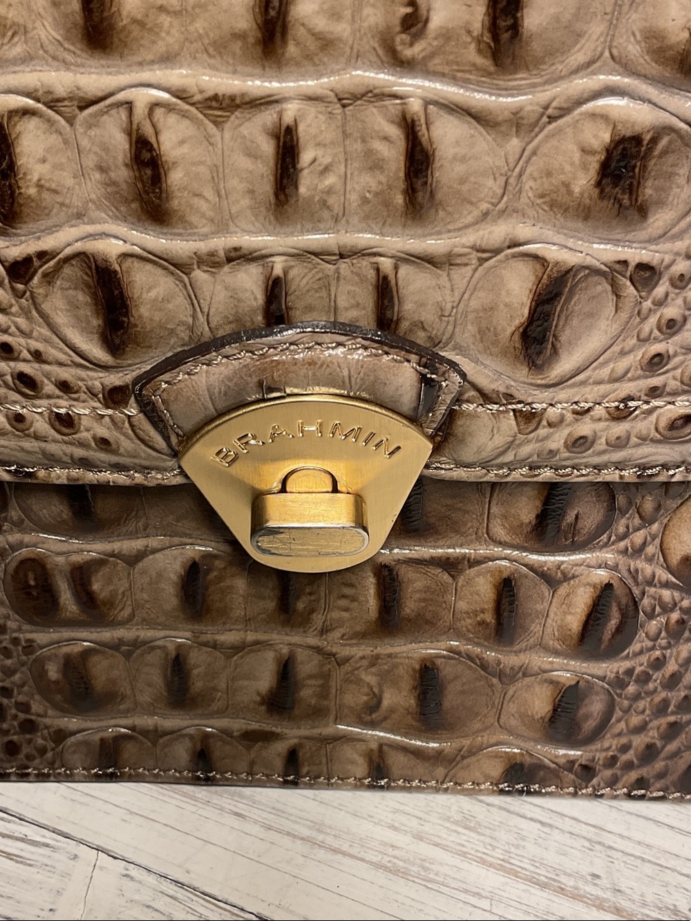 Vintage Brahmin satchel Melbourne taupe and brown crocodile-embossed leather EUC - Picture 2 of 9